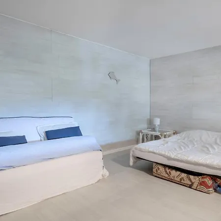 Дом отдыха Tous A La Dans Grande Maison De Famille ! Ла-Плен-сюр-Мер