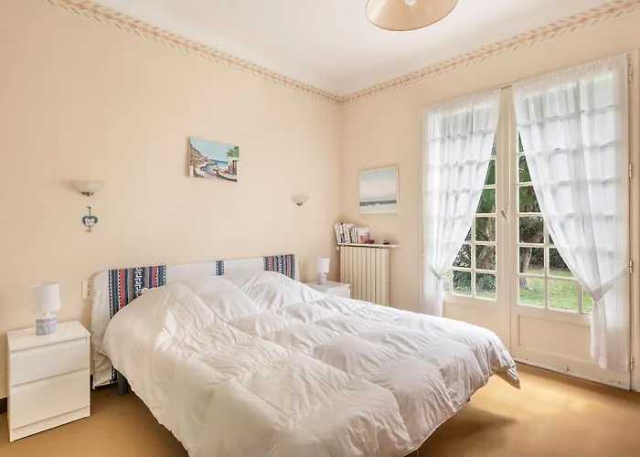 Tous A La Dans Grande Maison De Famille ! *